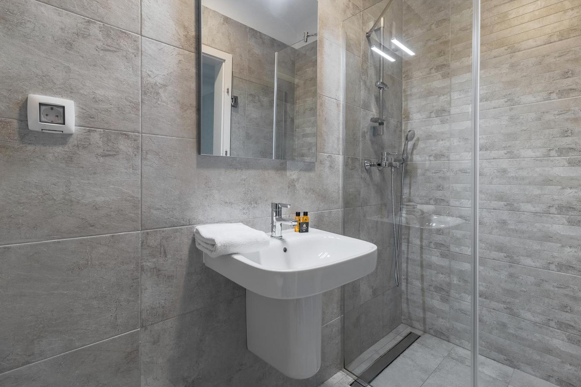 Rosewood Gold Oradea Εξωτερικό φωτογραφία